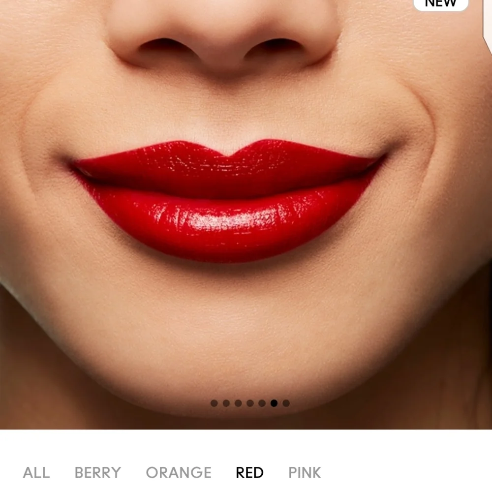 🆕💄MAC 'E FOR EFFORTLESS' LOVE ME LIQUID LIPCOLOUR💄 - Picture 4 of 7